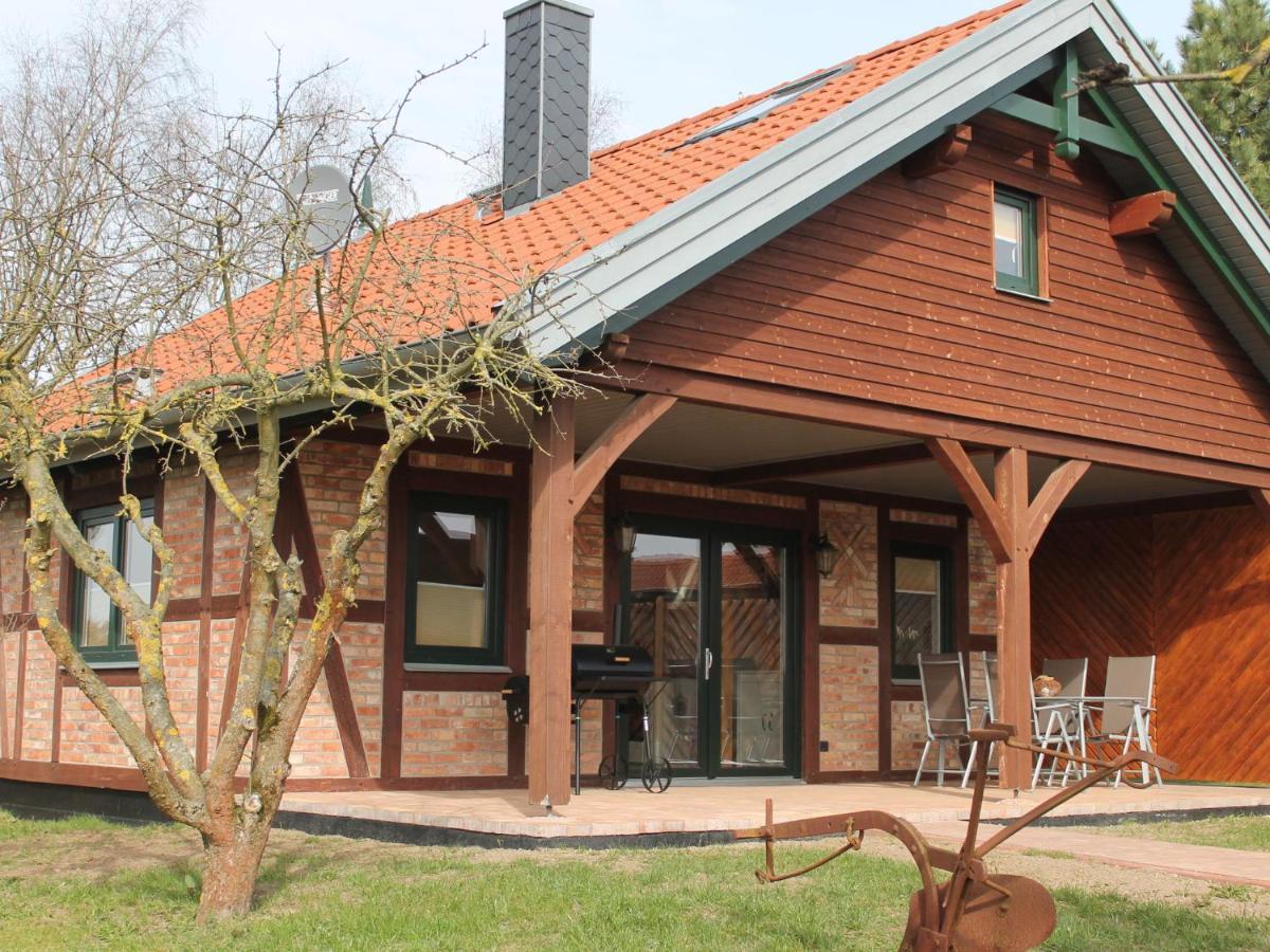 Kröpelin Comfy Farmhouse In Brusow With Garden מראה חיצוני תמונה